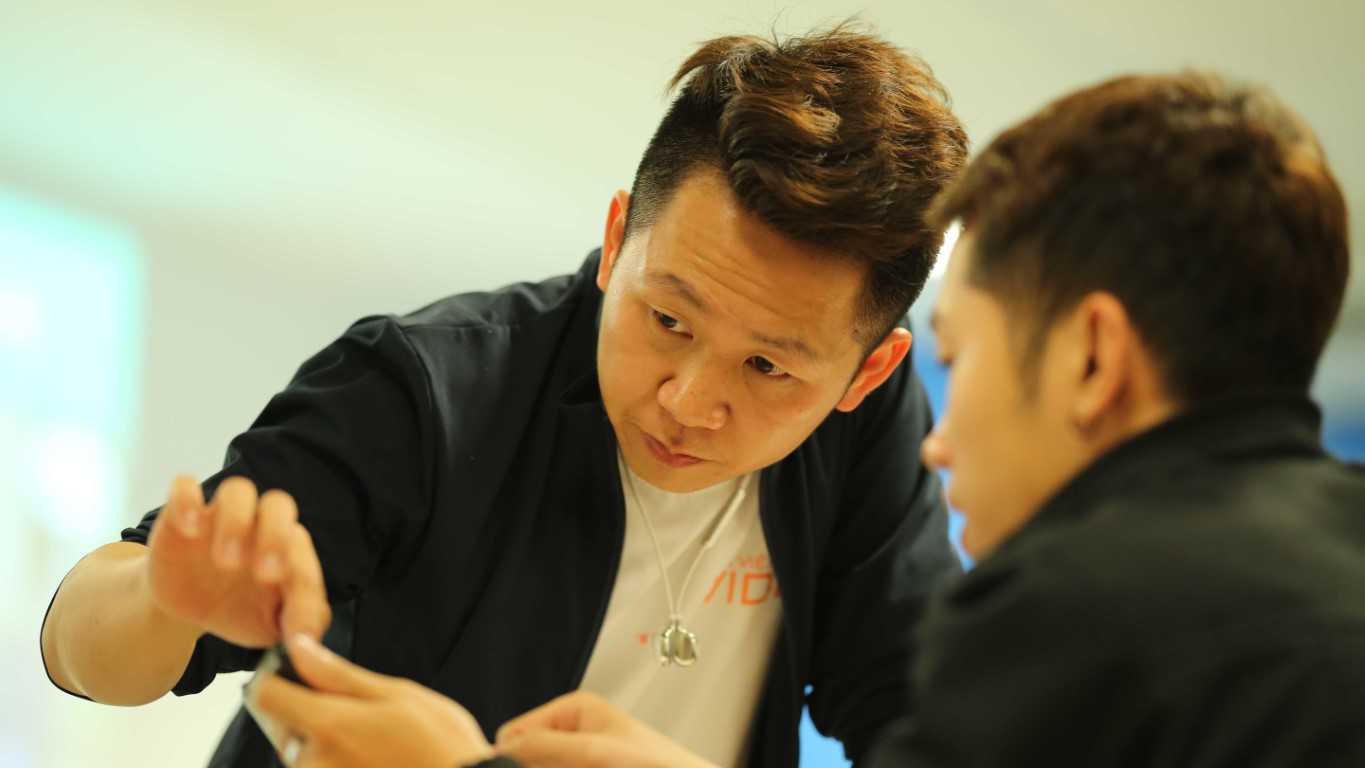 Mua máy quay Sony A6300 - camera làm video đào tạo online, vlog, youtube, facebook